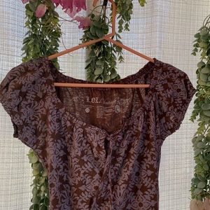 Purple patterned top